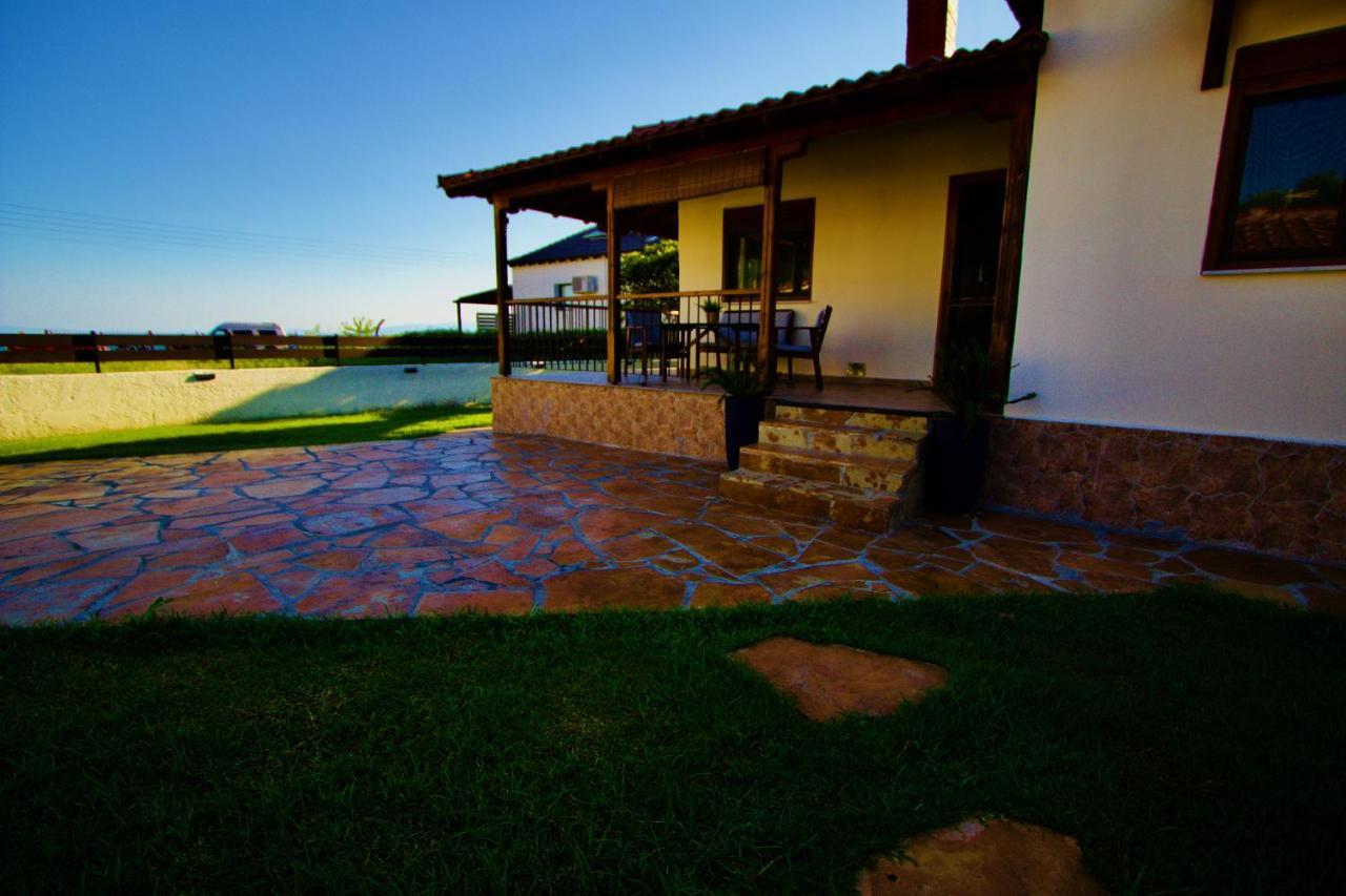 Enalio Beach House Nea Kallikrateia Exterior foto